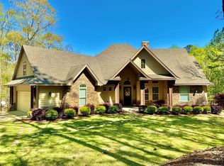 2621 E Cotton Rd, Eclectic, AL 36024