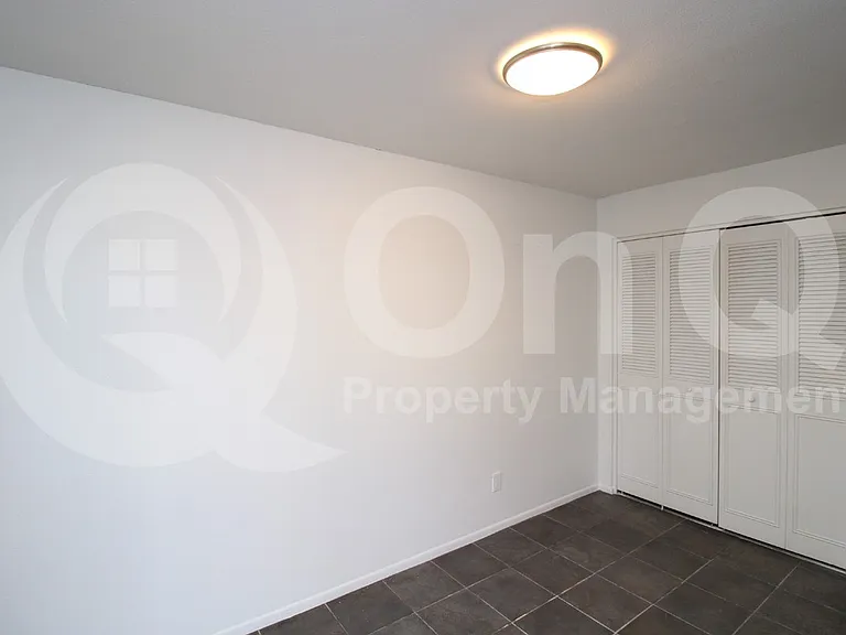 4526 N 15th Ave — Photo 15