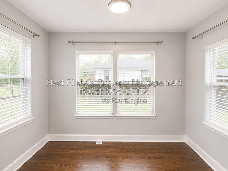 1293 Hamilton St — Photo 12