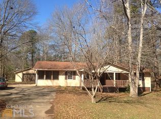 962 Honeysuckle Trl, Winder, GA 30680