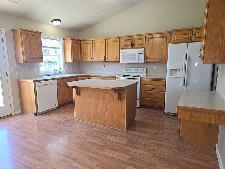 149 Leesburg Ln — Photo 33