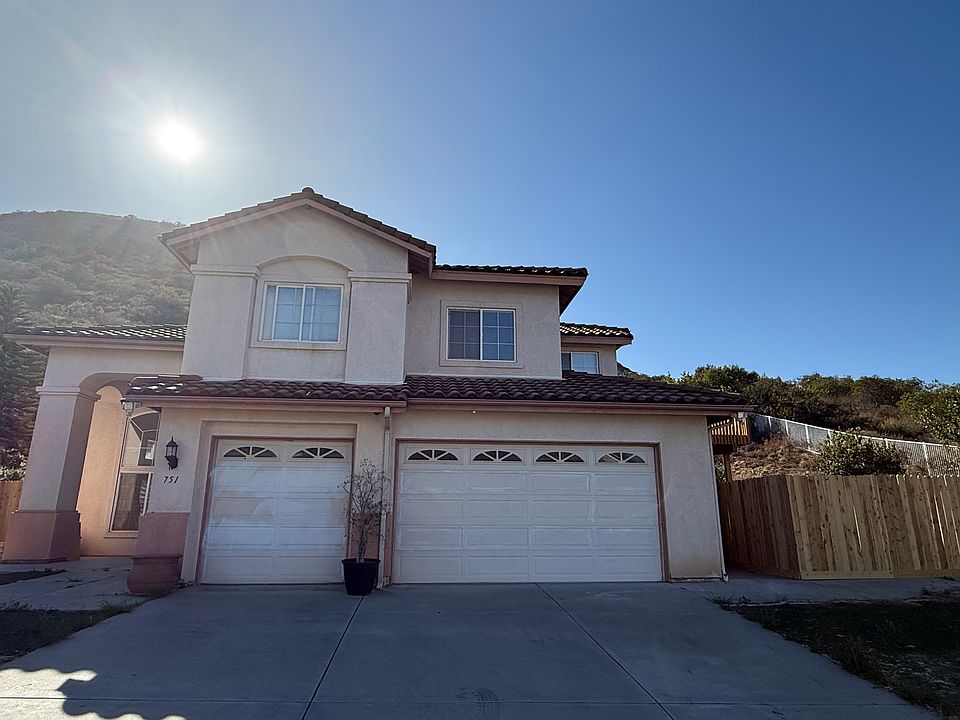 1st image of 751 W Bel Esprit Cir W
