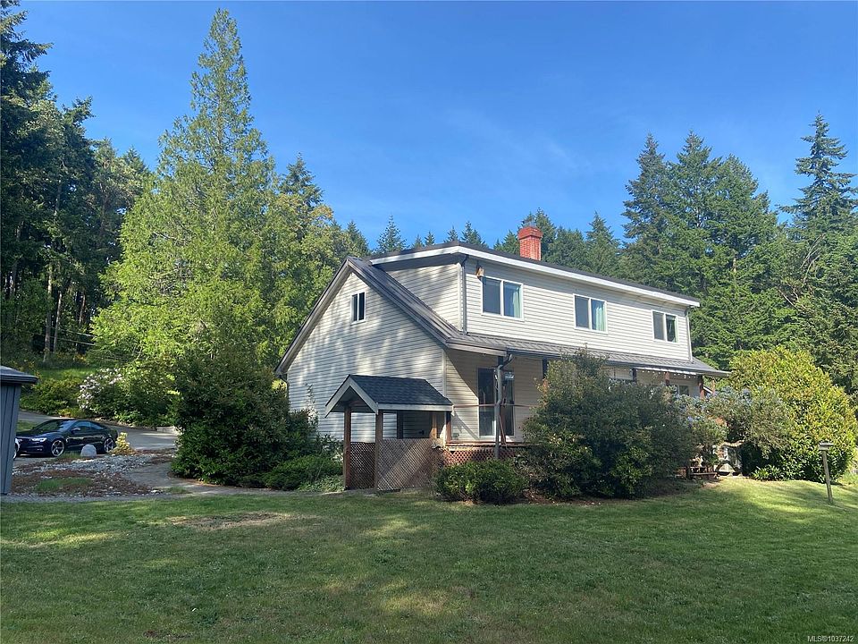 2nd image of 896 Chapman Rd