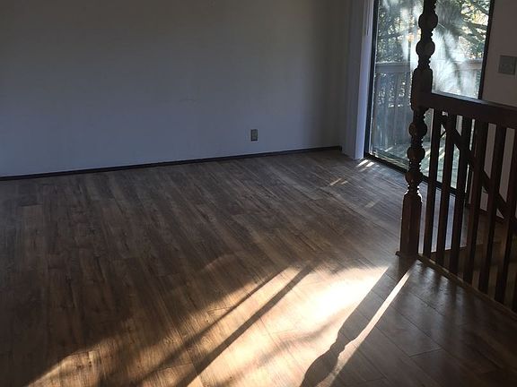 5th image of 517 NW 54th St