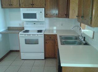 810 Rosewood St APT C, Gardner, KS 66030