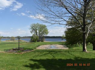 6970 Lake Dr, Lino Lakes, MN 55014