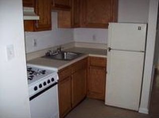 903 Bennett Pl #B, Baltimore, MD 21223
