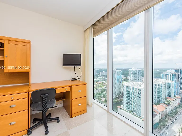 16699 Collins Ave #3508 — Photo 5