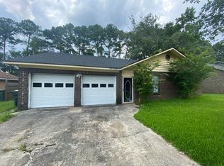 426 Terrier Rd, Goose Creek, SC 29445