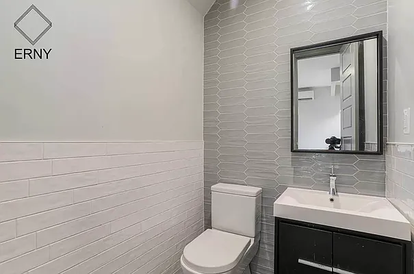 Rented by ERNY LLC | media 19