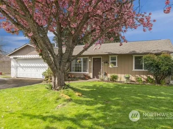 6 1776 Court, Longview, WA 98632