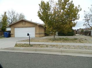 9201 Sunbow Ave SW, Albuquerque, NM 87121