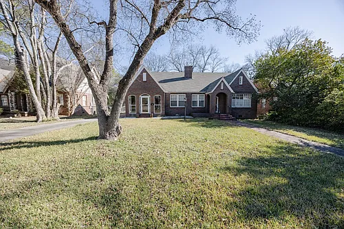 3355 Lexington Rd Photo 1