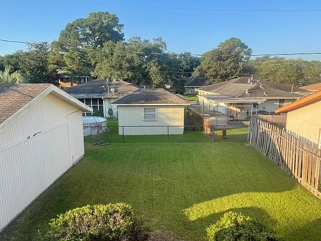 5801 Albany Ct — Photo 19