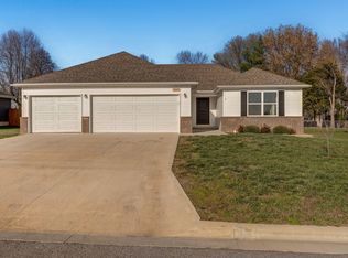 307 W Granada Street, Republic, MO 65738