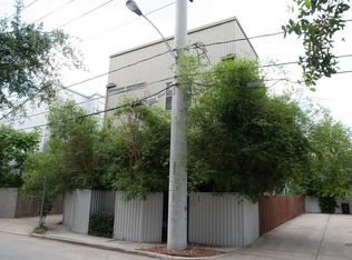 824 Ruthven St, Houston, TX 77019