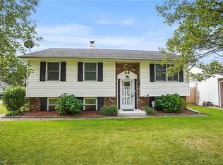 1382 E 27th St, Ashtabula, OH 44004