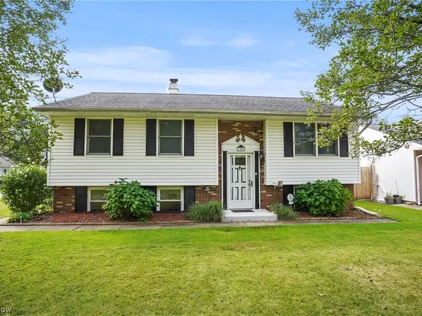 1382 E 27th St, Ashtabula, OH 44004