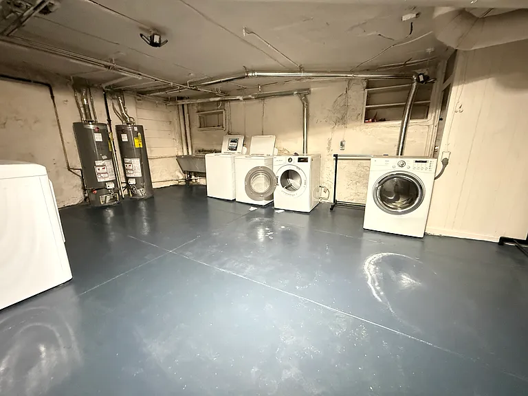 2410 Ashland Ave #2 — Photo 18