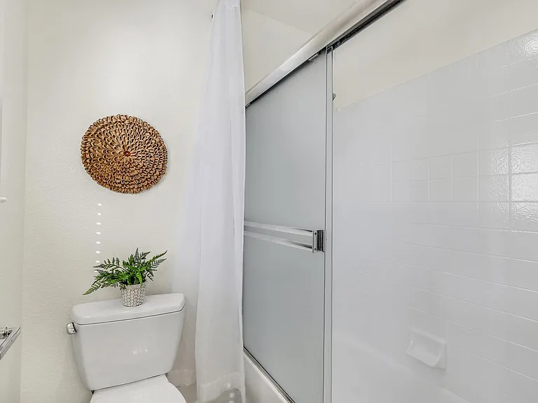 8516 Peachtree Ave — Photo 16
