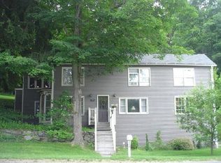 9 Riverside Rd, Sandy Hook, CT 06482
