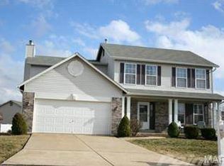 1112 Warm Winds Dr, O'Fallon, MO 63366