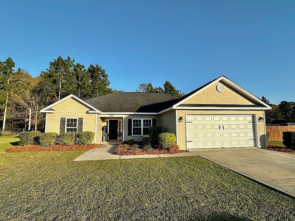 1st image of 177 Stillwater Dr