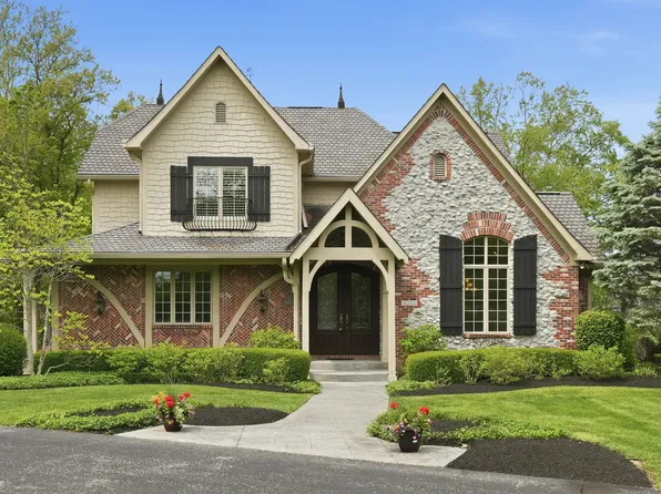16704 Oak Rd, Westfield, IN 46074