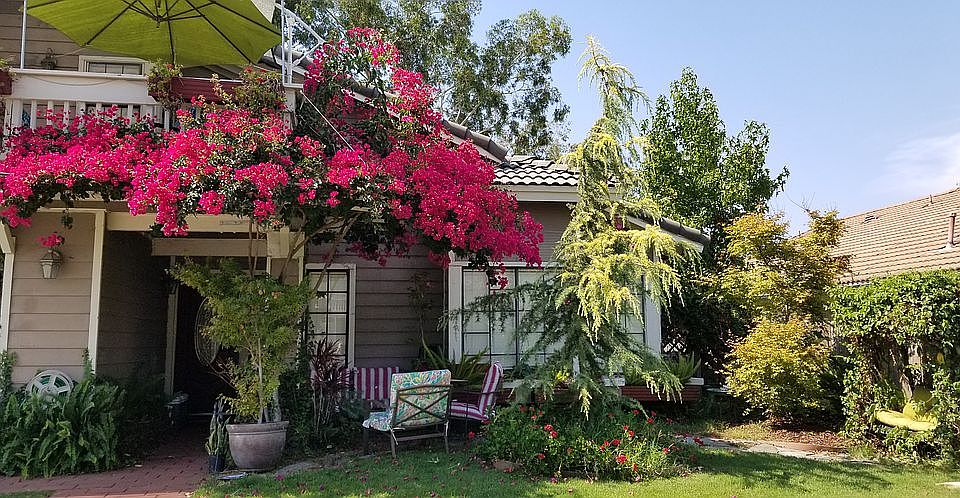 2nd image of 1532 Katella Way