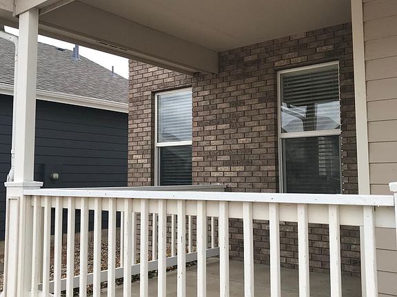 2nd image of 384 Buffalo Dr