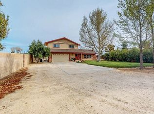 2625 W Avenue M4, Palmdale, CA 93551