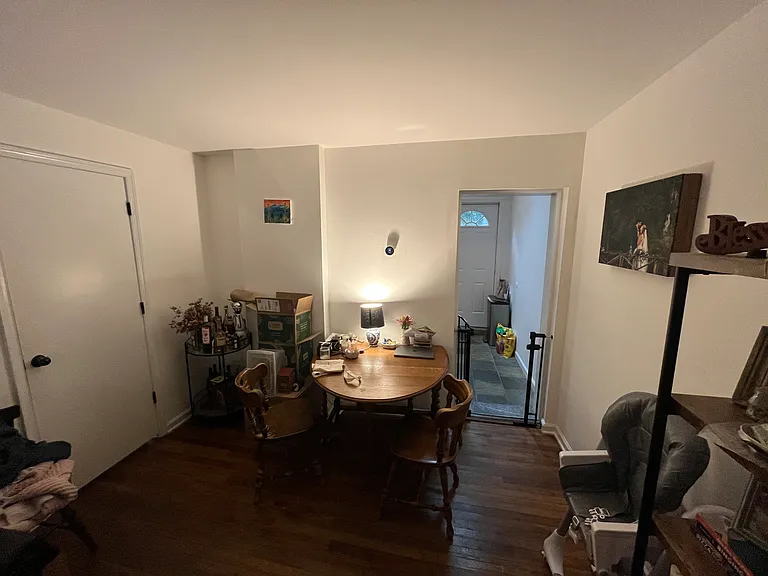 2143 E Sergeant St — Photo 5