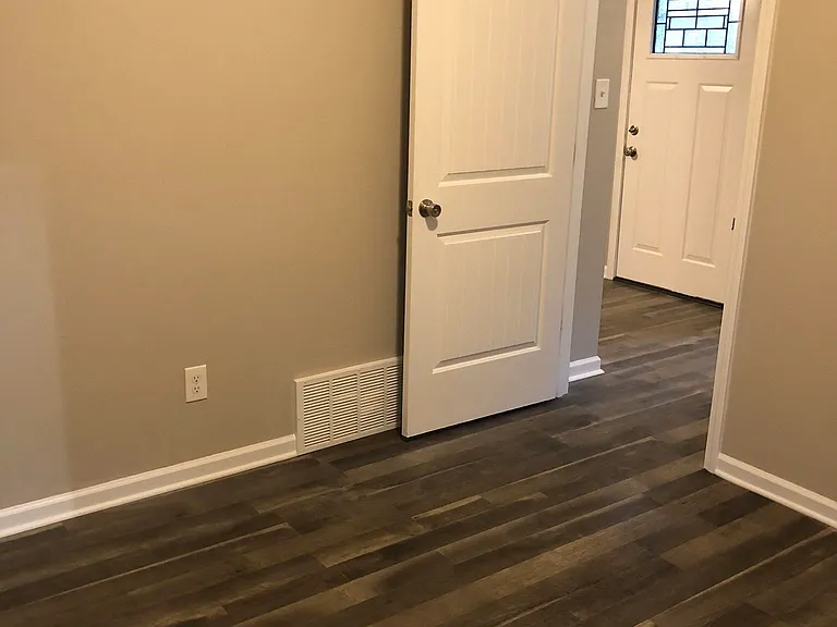 3542 Douglass Ave — Photo 8