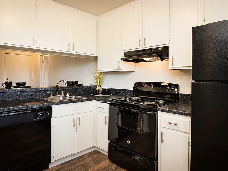 Elan Mesa Lofts — Photo 9