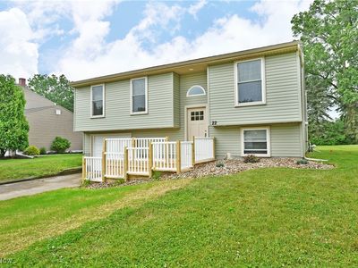 22 Camrose Dr, Niles, OH, 44446