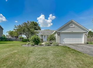 1128 Dovercliff Way, Crystal Lake, IL 60014