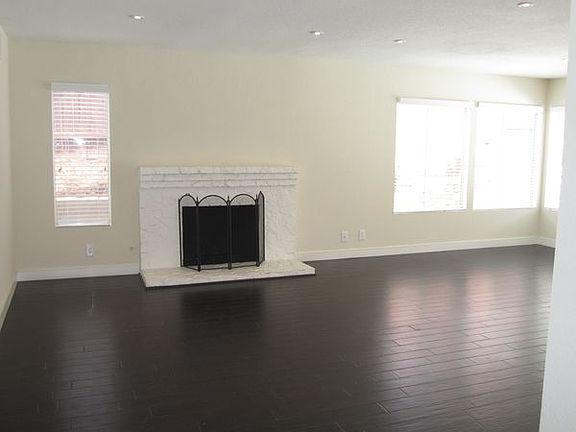 2nd image of 23550 Ashwood Ave