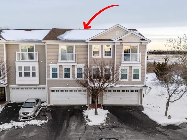 83 Windjammer Dr #83, Somers Point, NJ 08244