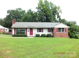 414 W Springs St, Lancaster, SC 29720