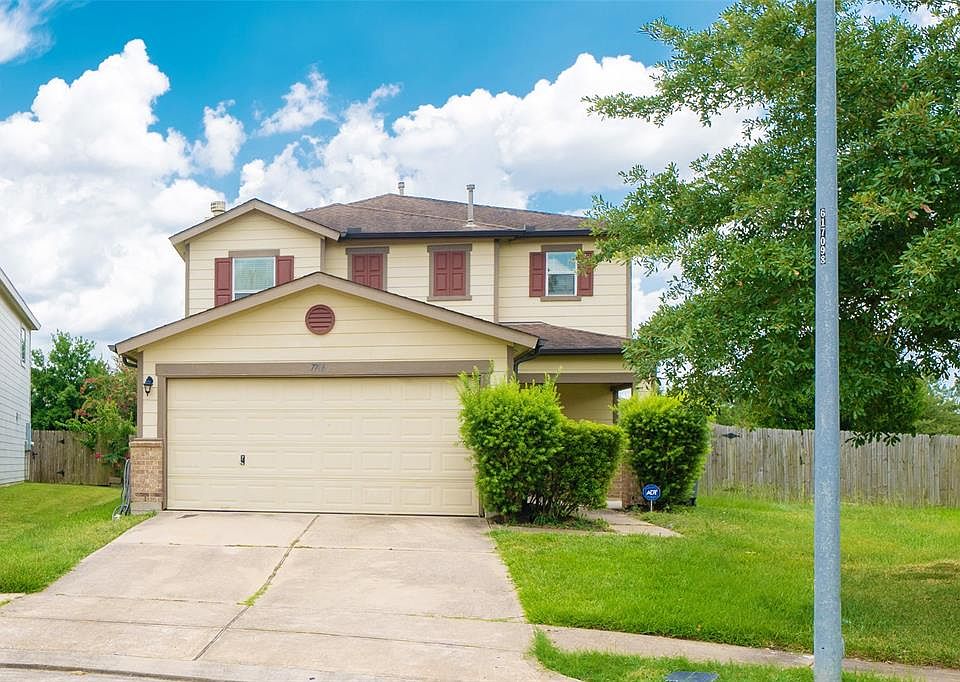 1st image of 7706 Balsam Crossing Ln