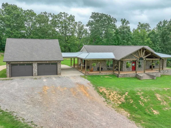 4405 Old Friendship Rd, Finger, TN 38334