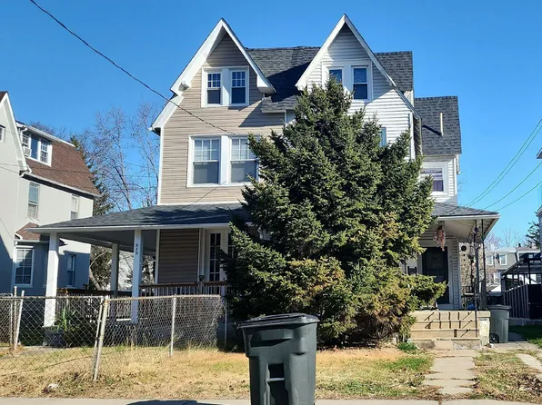 221 Sharon Ave, Sharon Hill, PA 19079