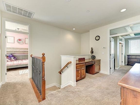 5th image of 7271 Orchard Cir