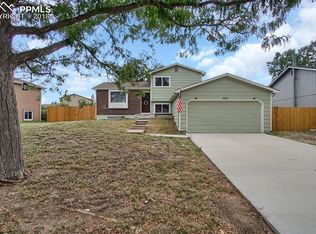 4821 Ridenour Dr, Colorado Springs, CO 80916