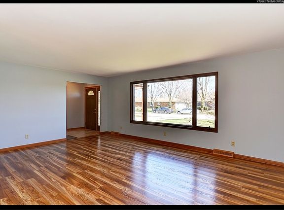 5th image of 16950 S Plainsman Ct