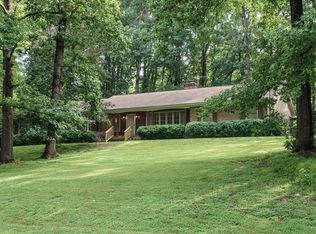 8800 Lakewood Dr, Raleigh, NC 27613