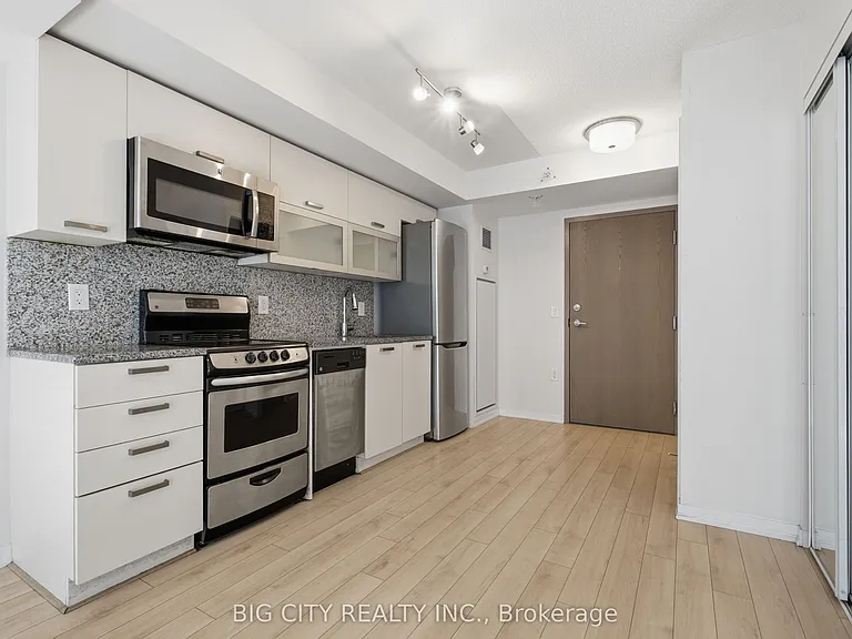 36 Lisgar St #1701E — Photo 3