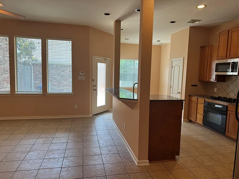 506 Cypress Vis W #2 — Photo 25