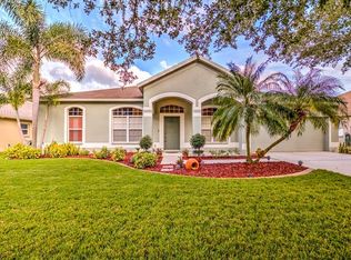 3716 Treeline Dr, Valrico, FL 33596
