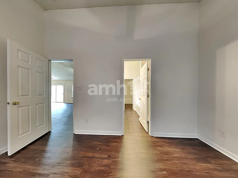 6014 Pennycross Ln — Photo 11